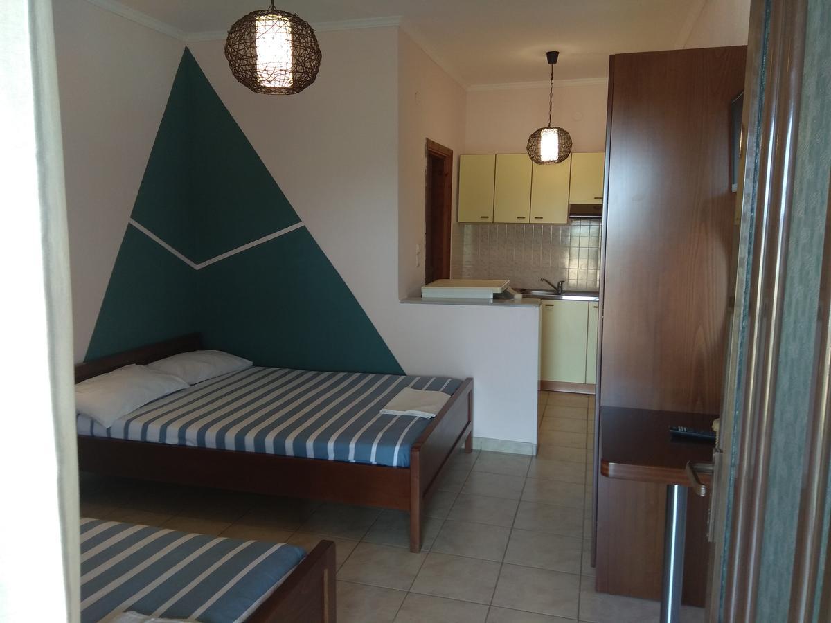 Trantas Rooms Paralía Skotínis Eksteriør bilde