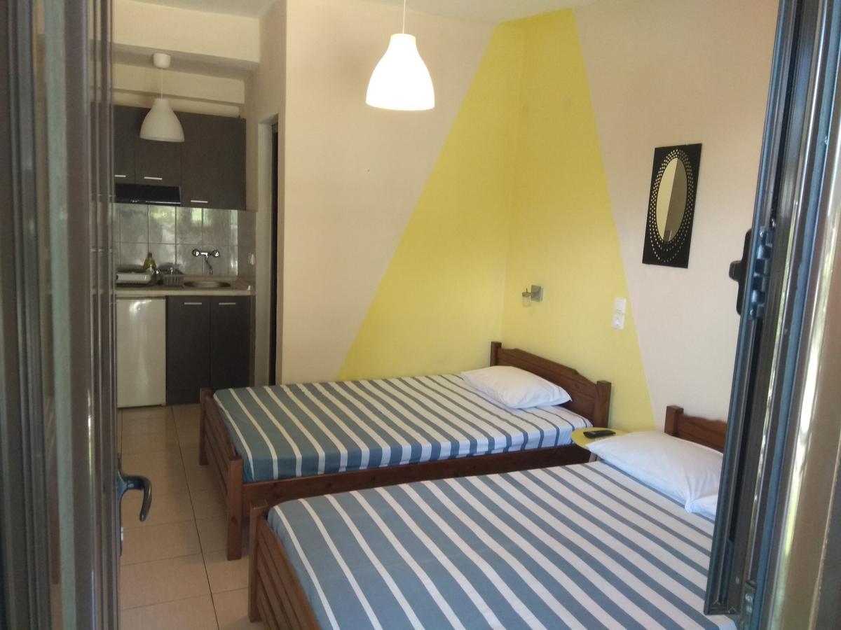 Trantas Rooms Paralía Skotínis Eksteriør bilde